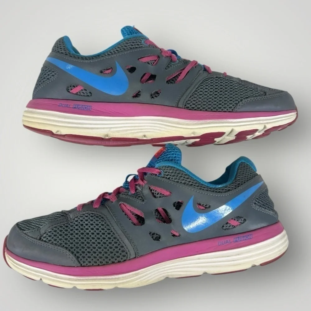 Women’s Nike Dual Fusion Lite size 11